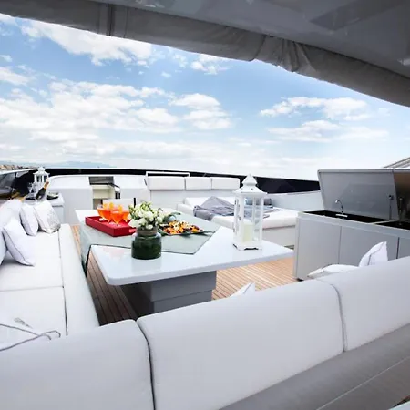 Luxury Camilla Boat&breackfast *